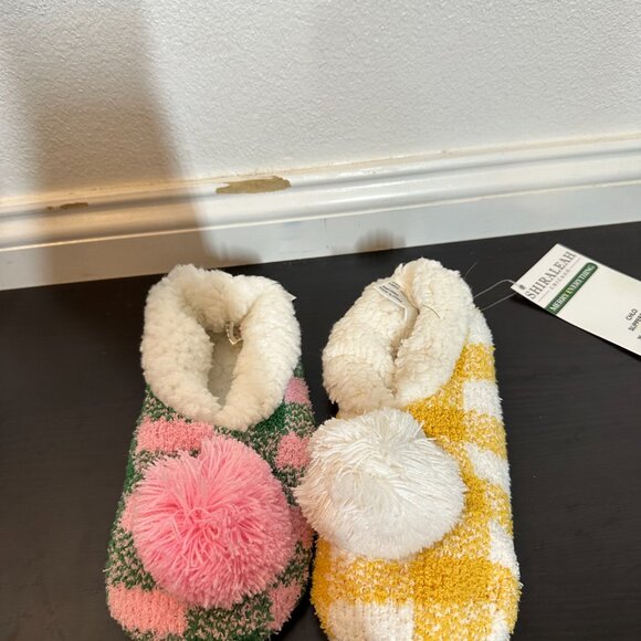 Shiraleah Mismatched Mixed Sock Bundle - Picture 11 of 16